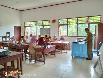 Kegiatan KKG Mini SDN 379 POMPENGAN